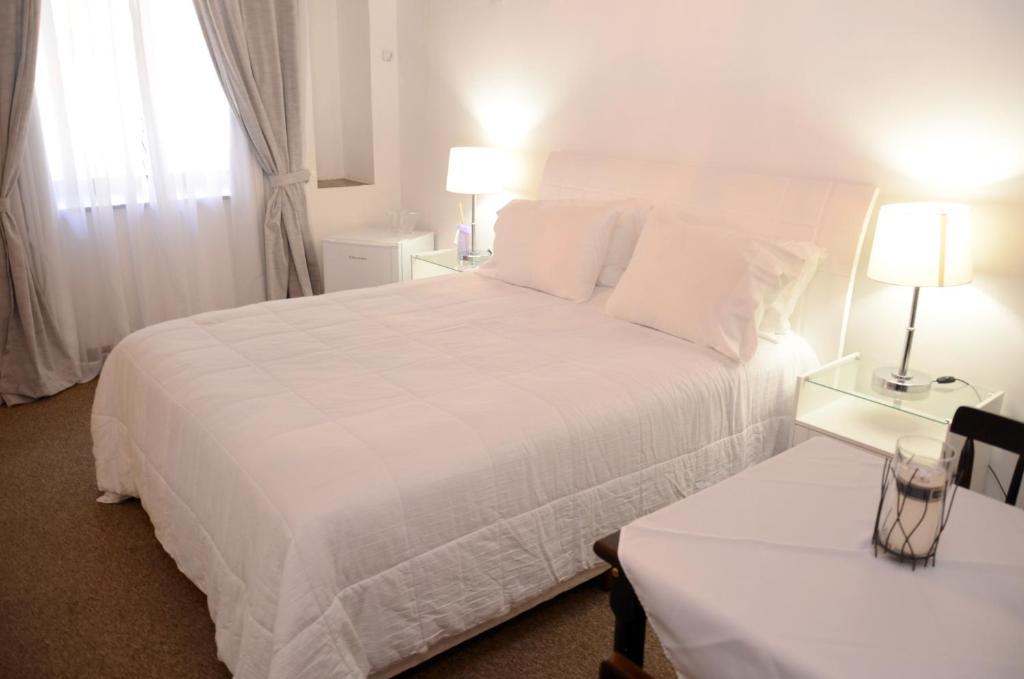 Guitta Pousada Petrópolis Habitación foto