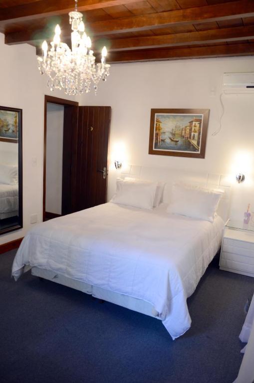 Guitta Pousada Petrópolis Habitación foto